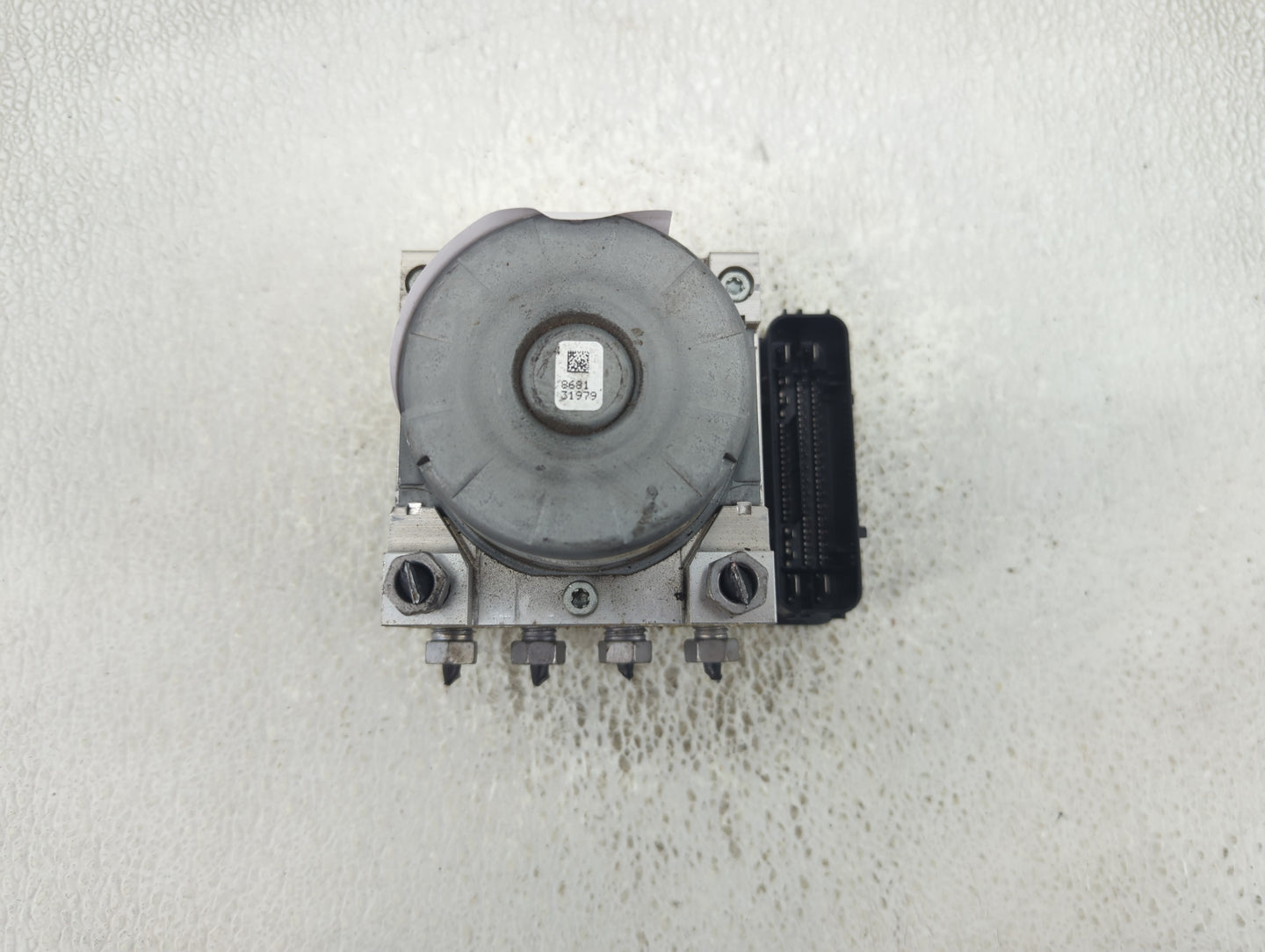 2017-2019 Ford Escape ABS Pump Control Module Replacement P/N:GV61-2C405-CJ Fits Fits 2017 2018 2019 OEM Used Auto Parts - O