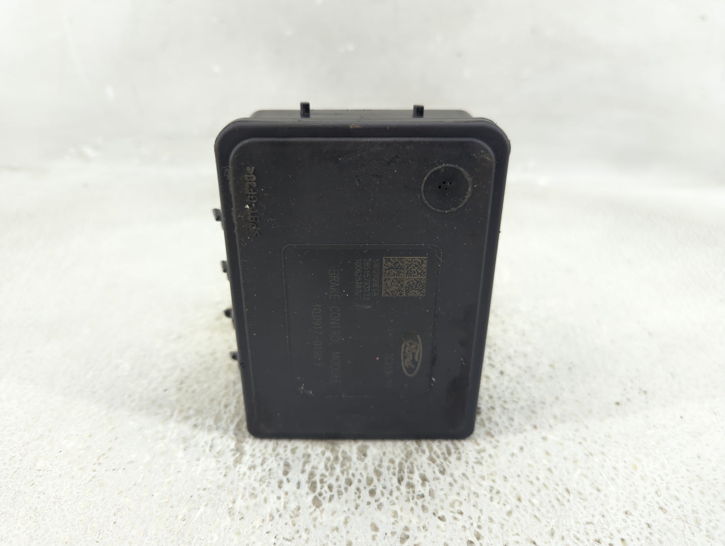 2017-2019 Ford Escape ABS Pump Control Module Replacement P/N:GV61-2C405-CJ Fits Fits 2017 2018 2019 OEM Used Auto Parts - O