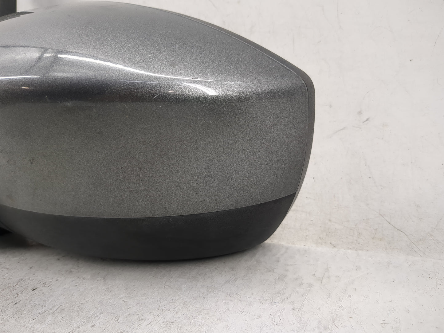 2018-2019 Ford Escape Driver Side View Mirror - Left Door Mirror OEM Used - Oemusedautoparts1.com