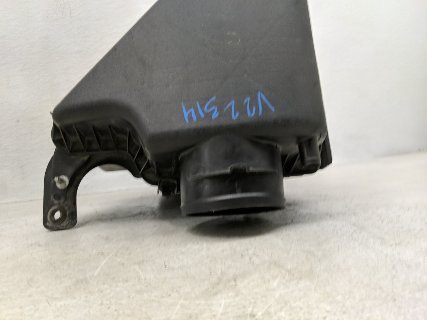 2017-2019 Ford Escape Air Cleaner Intake-duct Hose Tube - Oemusedautoparts1.com