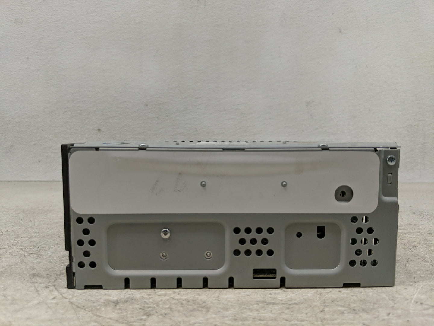 2019 Ford Escape Radio AM FM Cd Player Receiver Replacement P/N:GJ5T-19C107-KA Fits OEM Used Auto Parts - Oemusedautoparts1.