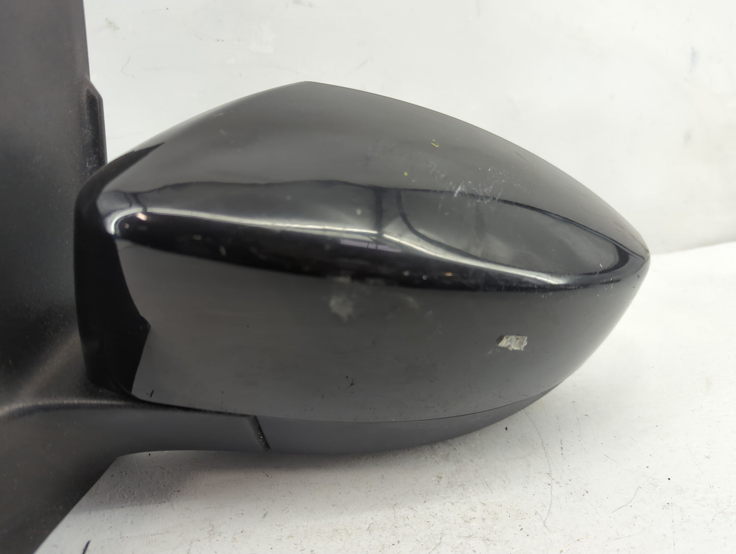 2017-2019 Ford Escape Driver Side View Mirror - Left Door Mirror OEM Used - Oemusedautoparts1.com