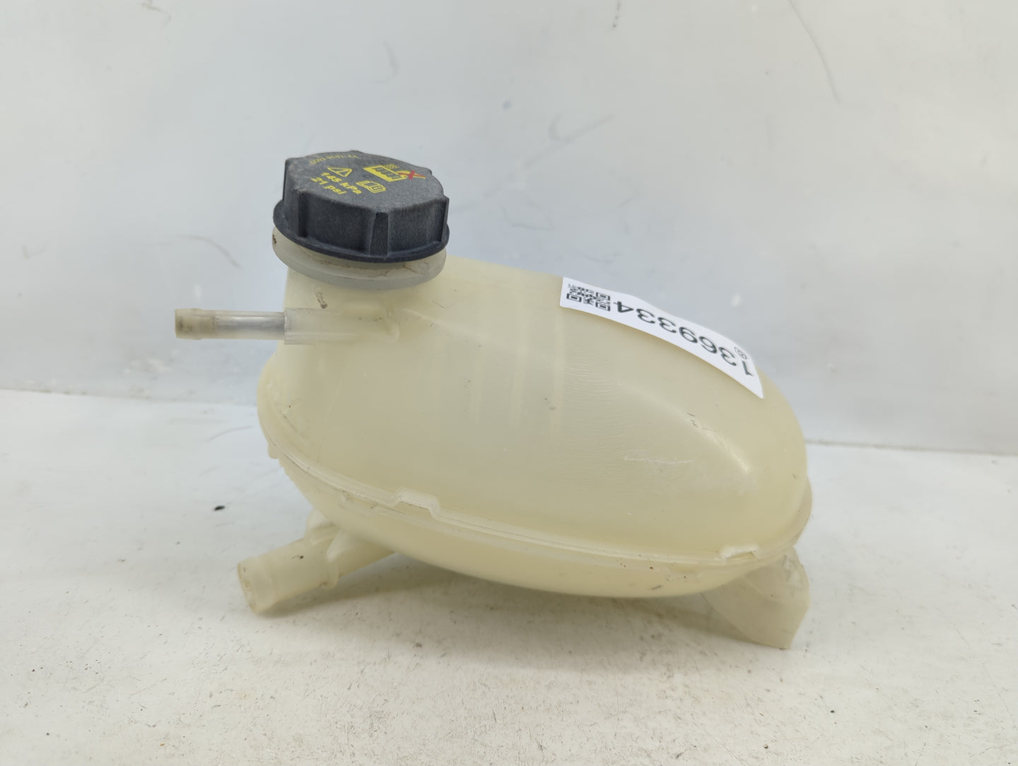 2017-2019 Ford Escape Radiator Coolant Overflow Expansion Tank Bottle 1369334 - Oemusedautoparts1.com