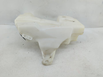 2015-2019 Ford Escape Windshield Washer Fluid Reservoir Bottle Oem - Oemusedautoparts1.com