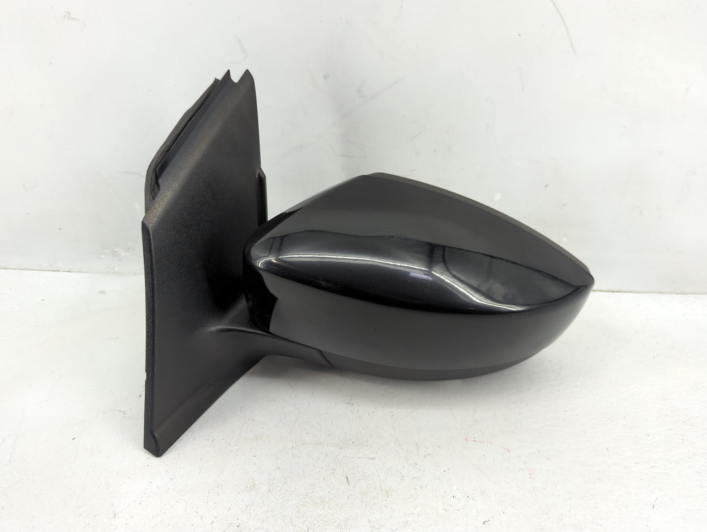 2017-2019 Ford Escape Driver Side View Mirror - Left Door Mirror OEM Used - Oemusedautoparts1.com