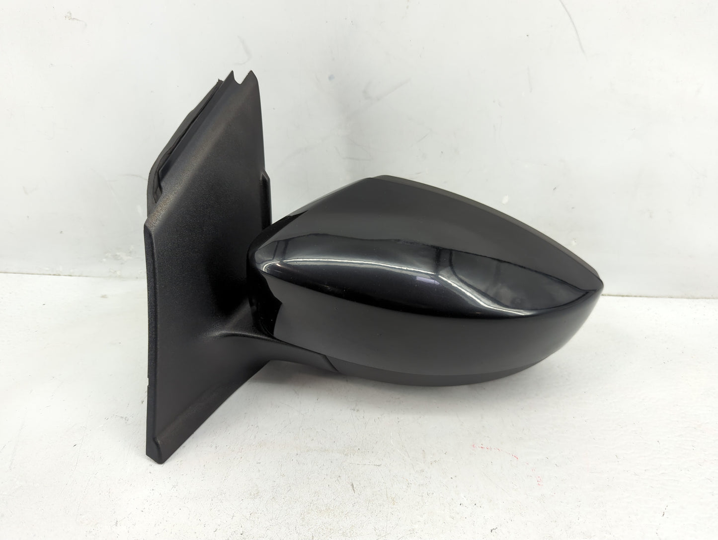 2017-2019 Ford Escape Driver Side View Mirror - Left Door Mirror OEM Used - Oemusedautoparts1.com