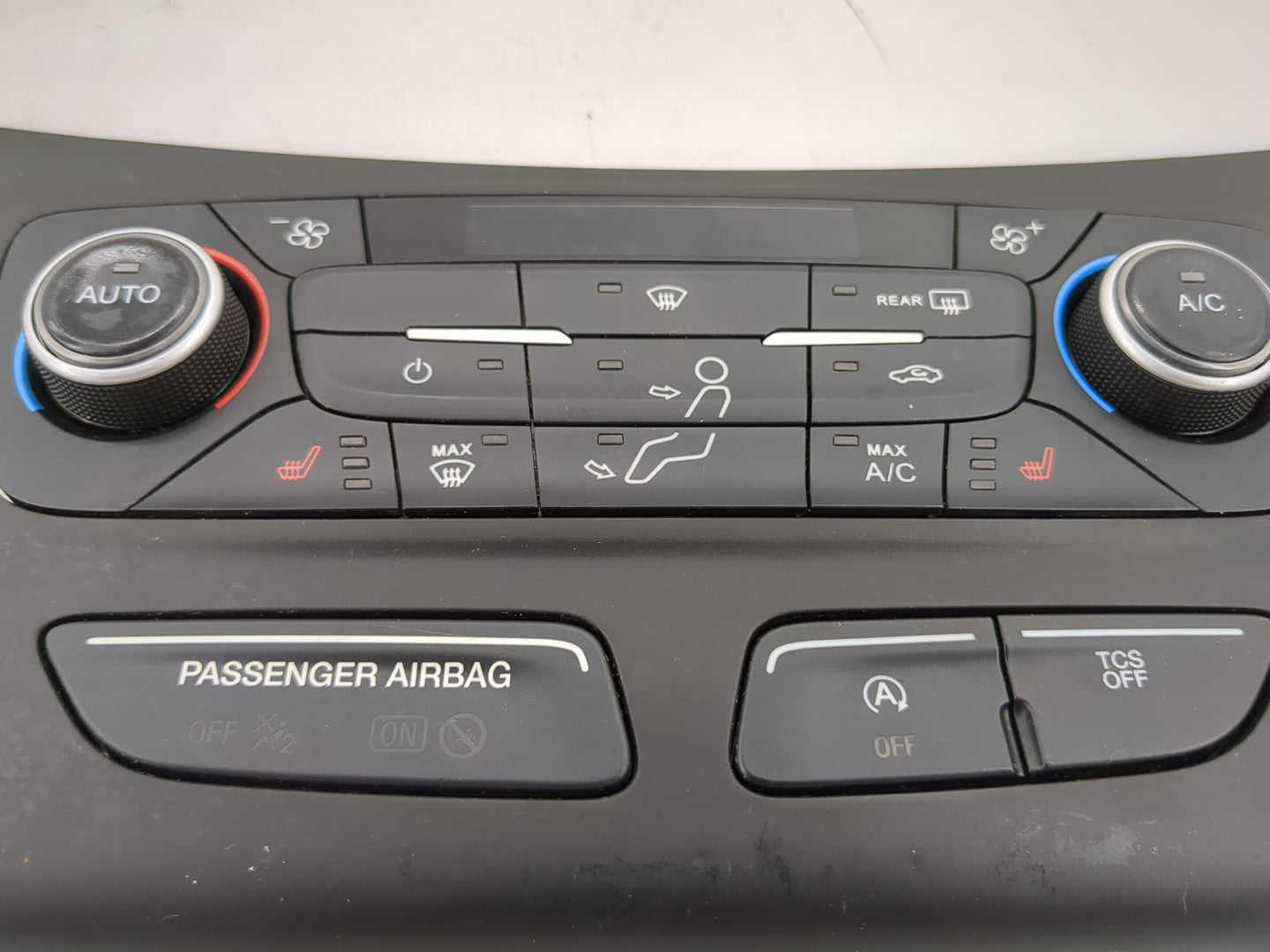 2018-2019 Ford Escape Climate Control Module Temperature AC/Heater Replacement P/N:GJ5T-18C612-CK Fits Fits 2018 2019 OEM Us