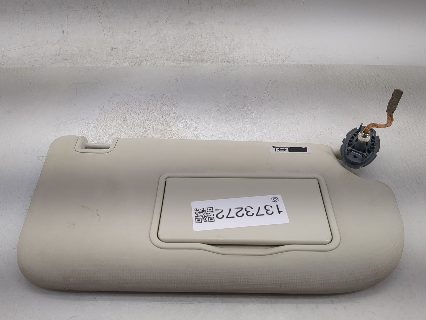 2013-2019 Ford Escape Sun Visor Shade Replacement Passenger Right Mirror Fits Fits 2013 2014 2015 2016 2017 2018 2019 OEM Us