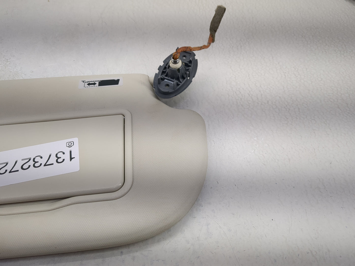 2013-2019 Ford Escape Sun Visor Shade Replacement Passenger Right Mirror Fits Fits 2013 2014 2015 2016 2017 2018 2019 OEM Us