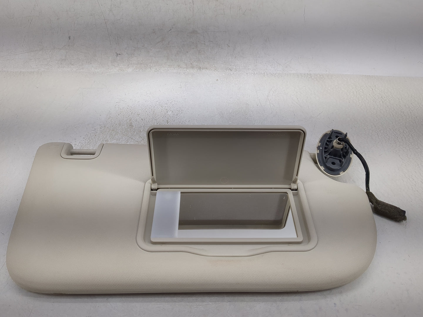 2013-2019 Ford Escape Sun Visor Shade Replacement Passenger Right Mirror Fits Fits 2013 2014 2015 2016 2017 2018 2019 OEM Us