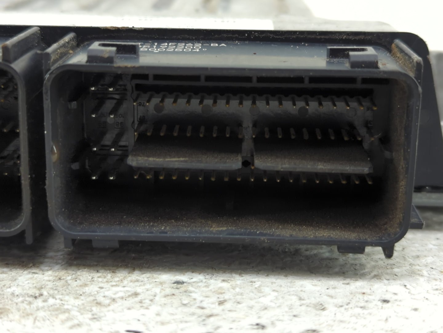 2017-2019 Ford Escape PCM Engine Control Computer ECU ECM PCU OEM P/N:HJ5A-12A650-MA HU5T-14F262-BA Fits Fits 2017 2018 2019