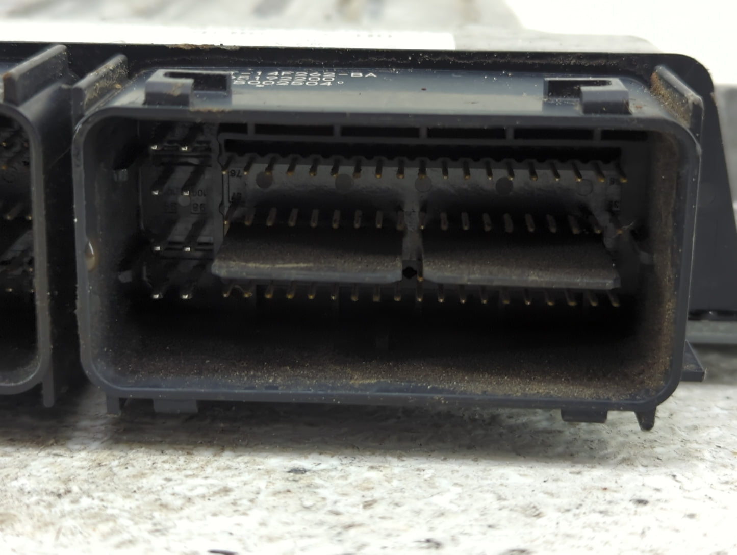 2017-2019 Ford Escape PCM Engine Control Computer ECU ECM PCU OEM P/N:HJ5A-12A650-MA HU5T-14F262-BA Fits Fits 2017 2018 2019