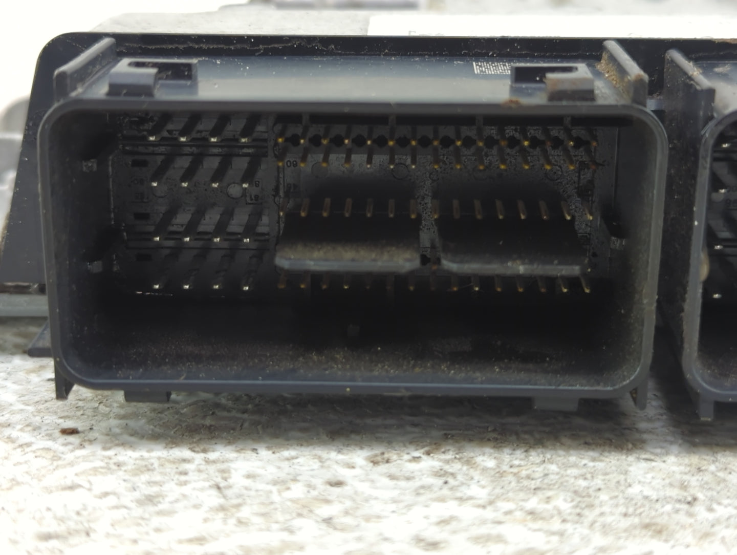 2017-2019 Ford Escape PCM Engine Control Computer ECU ECM PCU OEM P/N:HJ5A-12A650-MA HU5T-14F262-BA Fits Fits 2017 2018 2019