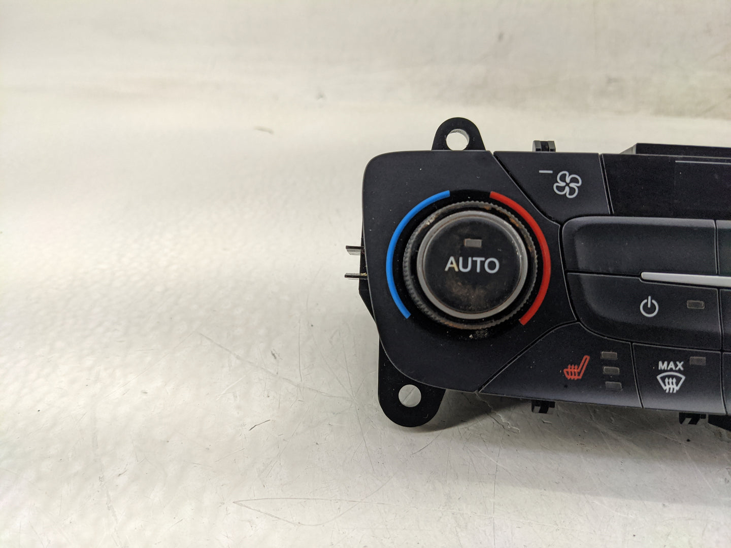 2018-2019 Ford Escape Climate Control Module Temperature AC/Heater Replacement P/N:GJ5T-18C612-CJ Fits Fits 2018 2019 OEM Us