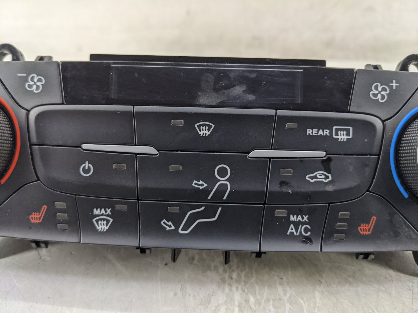 2018-2019 Ford Escape Climate Control Module Temperature AC/Heater Replacement P/N:GJ5T-18C612-CJ Fits Fits 2018 2019 OEM Us