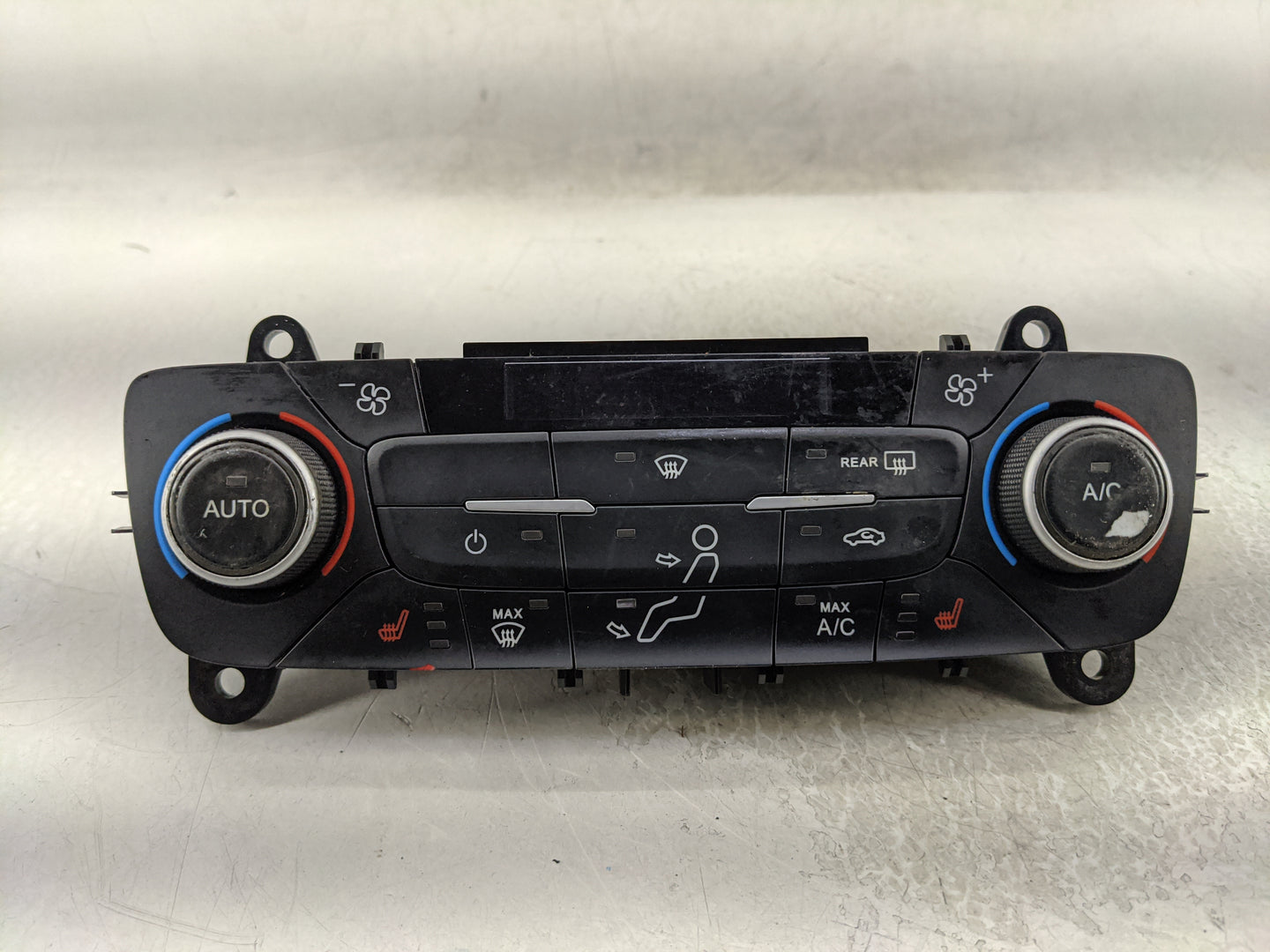2018-2019 Ford Escape Climate Control Module Temperature AC/Heater Replacement P/N:GJ5T-18C612-CK Fits Fits 2018 2019 OEM Us