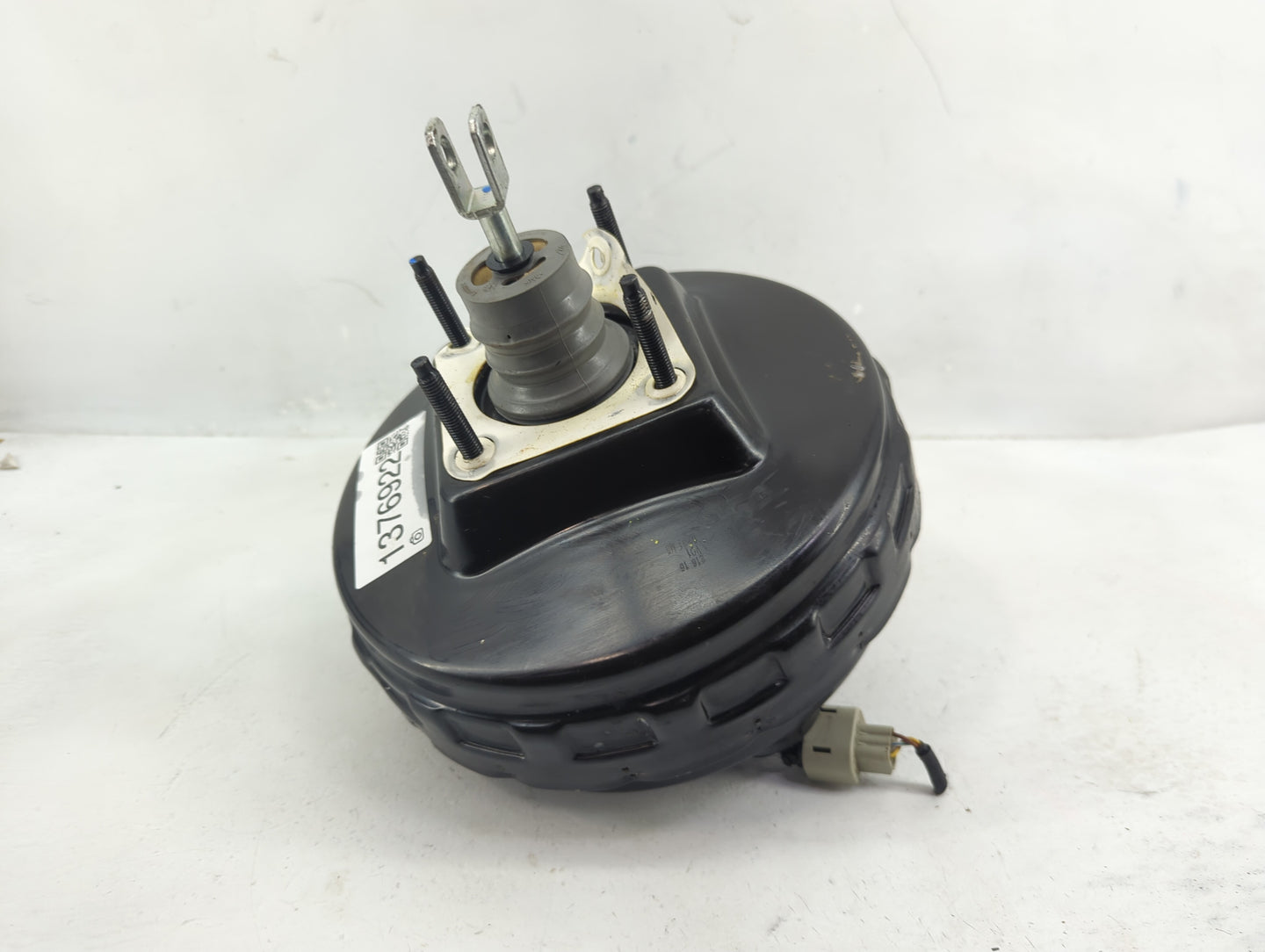 2017-2019 Ford Escape Power Brake Booster Oem - Oemusedautoparts1.com