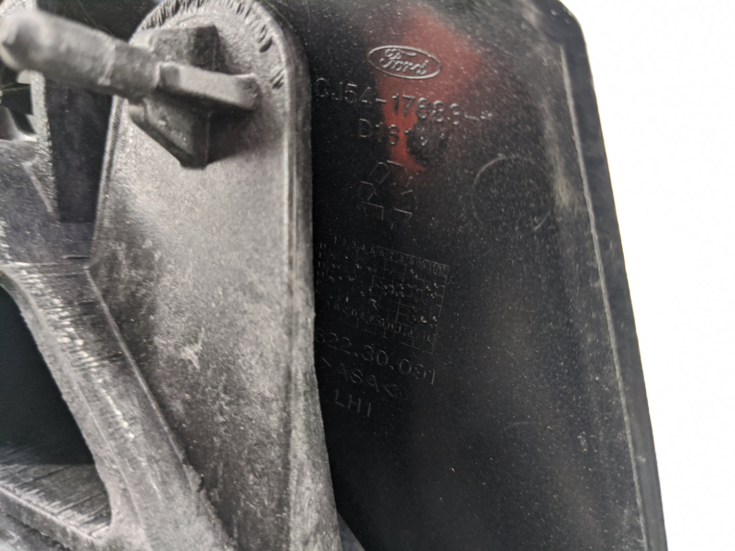 2017-2019 Ford Escape Passenger Side View Mirror - Right Door Mirror OEM Used - Oemusedautoparts1.com
