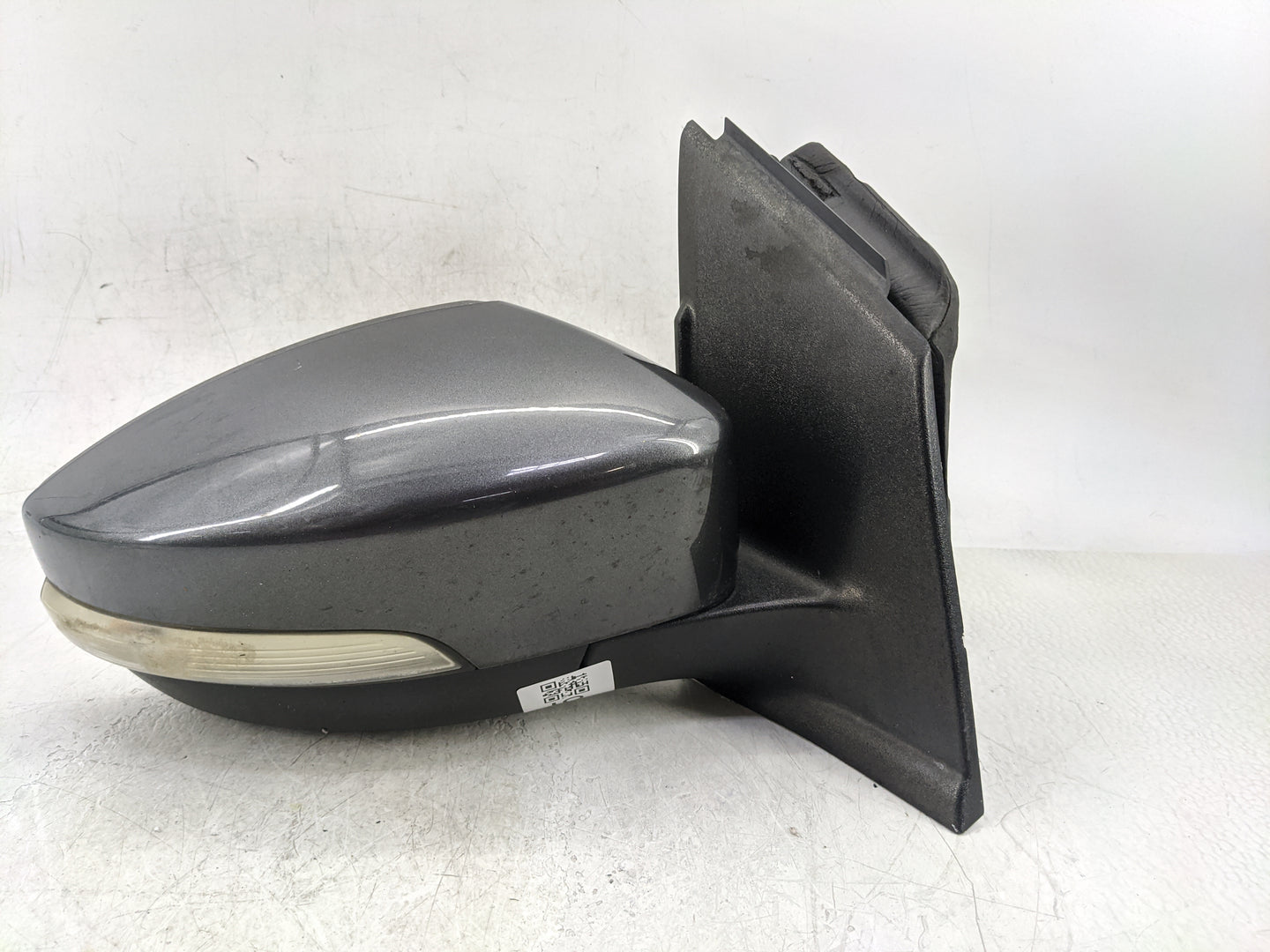 2017-2019 Ford Escape Passenger Side View Mirror - Right Door Mirror OEM Used - Oemusedautoparts1.com