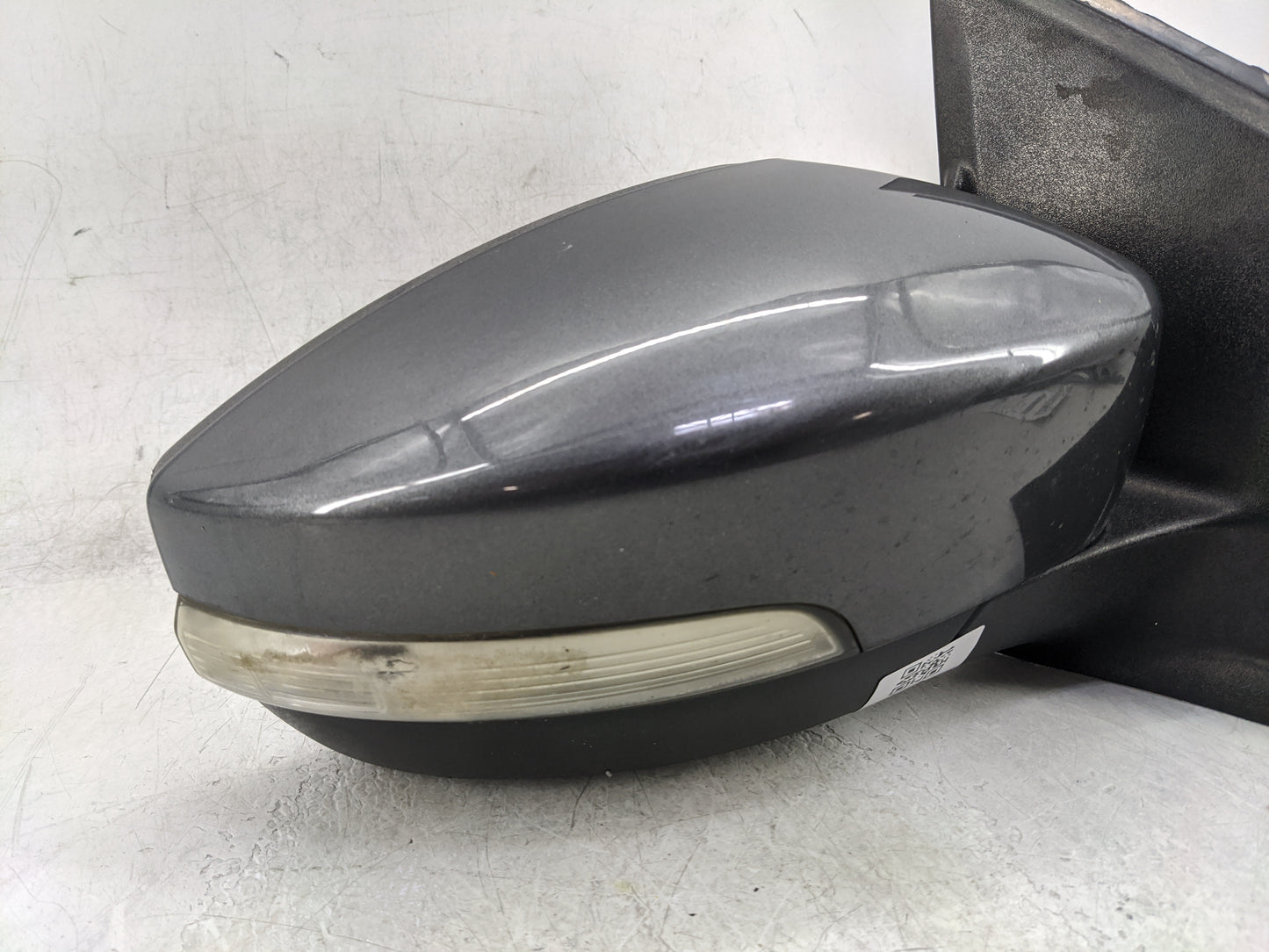 2017-2019 Ford Escape Passenger Side View Mirror - Right Door Mirror OEM Used - Oemusedautoparts1.com