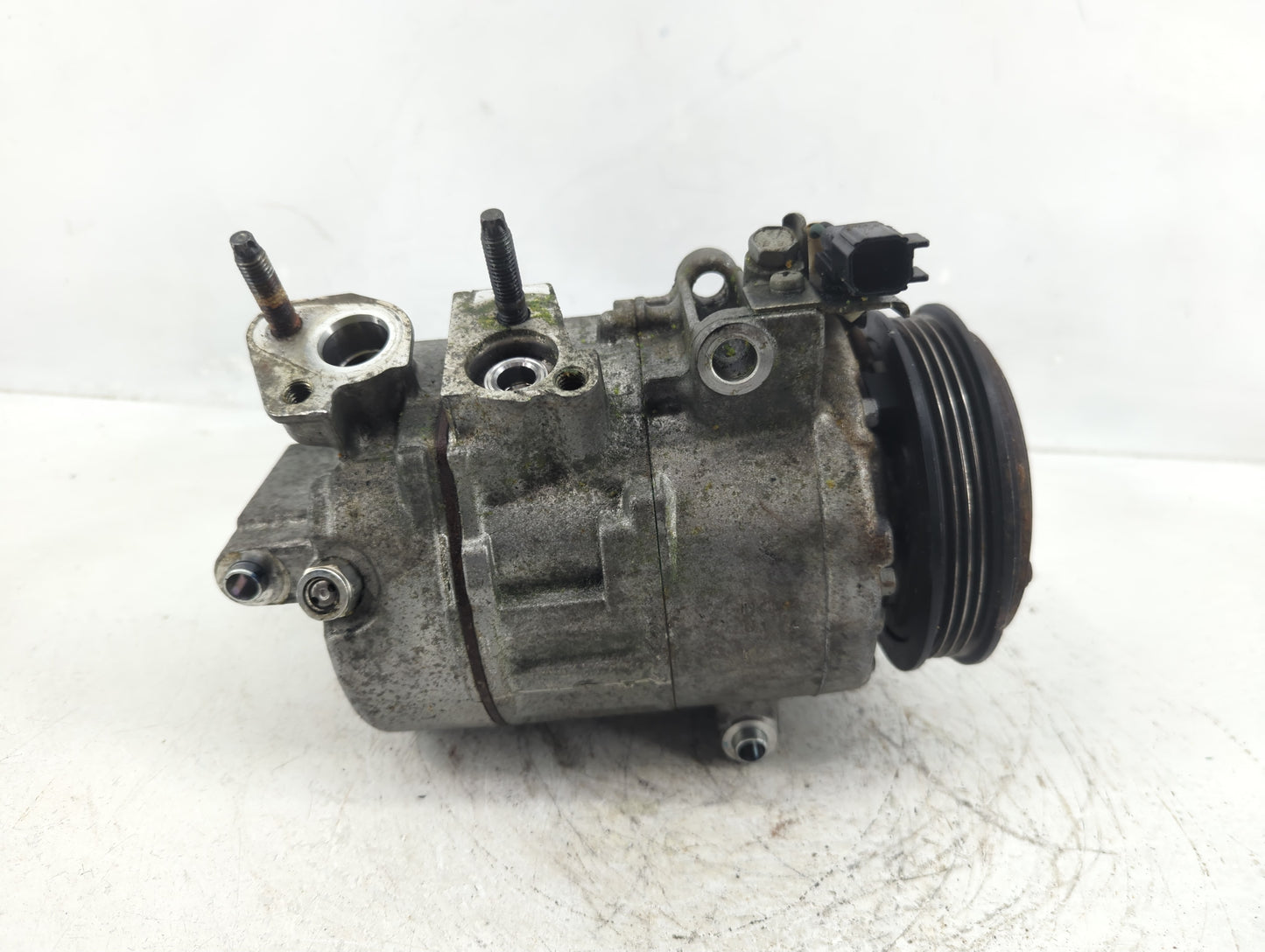 2017-2019 Ford Escape Air Conditioning A/c Ac Compressor Oem - Oemusedautoparts1.com