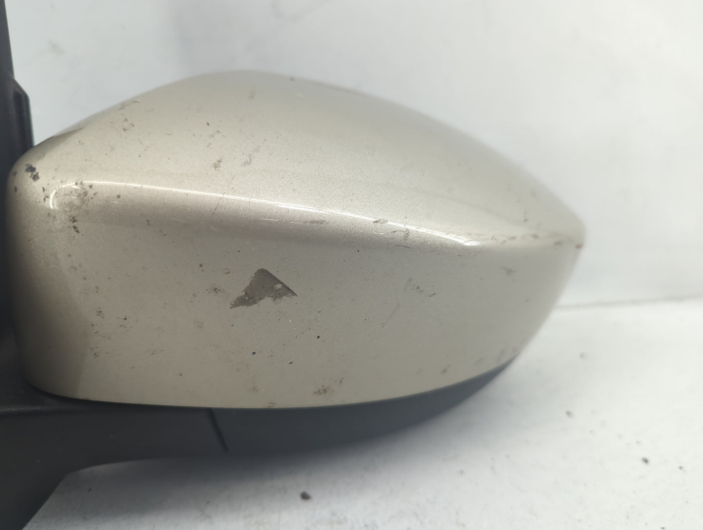2017-2019 Ford Escape Driver Side View Mirror - Left Door Mirror OEM Used - Oemusedautoparts1.com