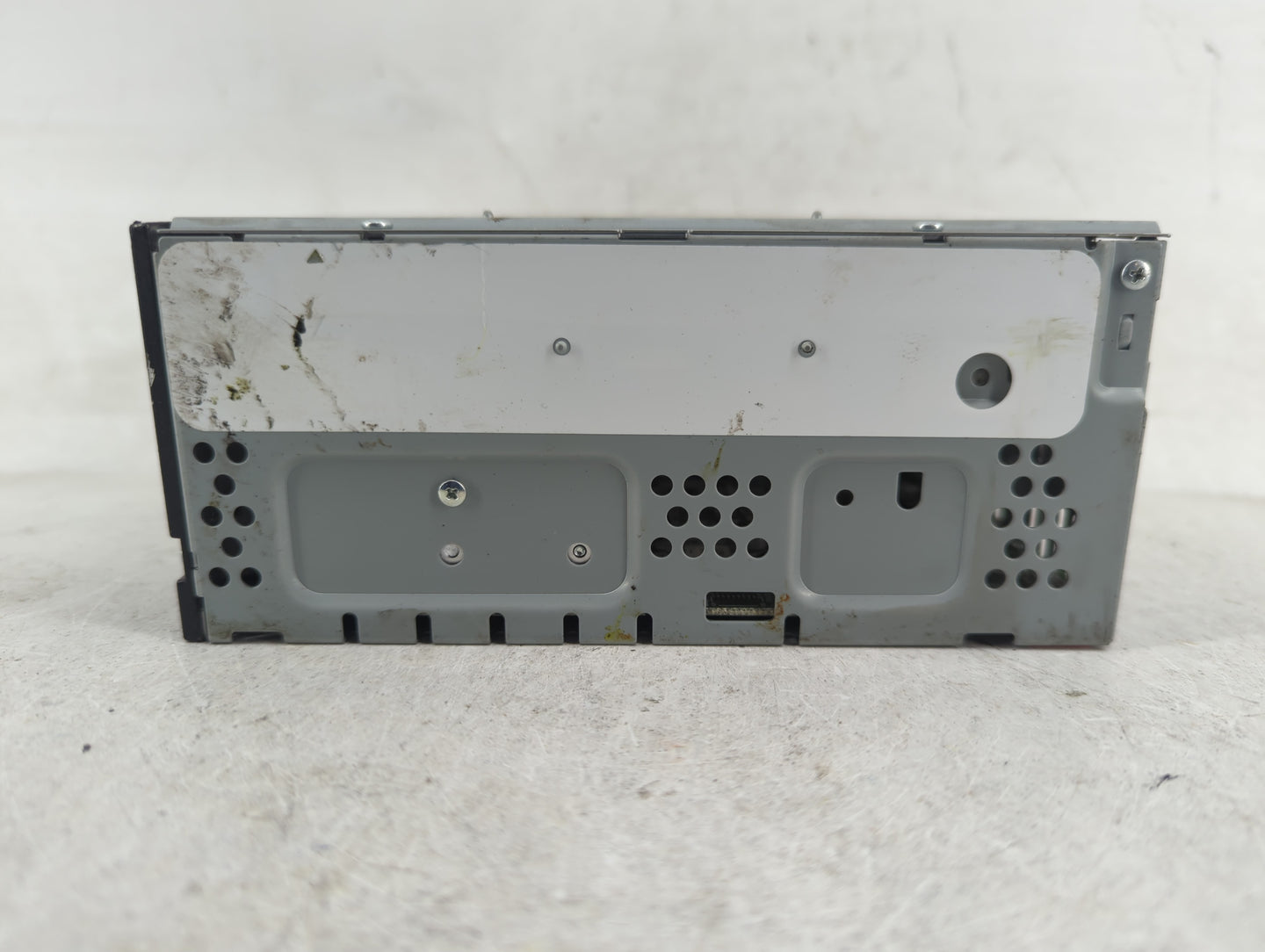 2019 Ford Escape Radio AM FM Cd Player Receiver Replacement P/N:GJ5T-19C107-KA Fits OEM Used Auto Parts - Oemusedautoparts1.