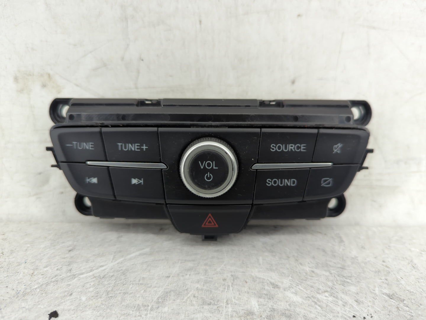 2017-2019 Ford Escape Radio Control Panel - Oemusedautoparts1.com