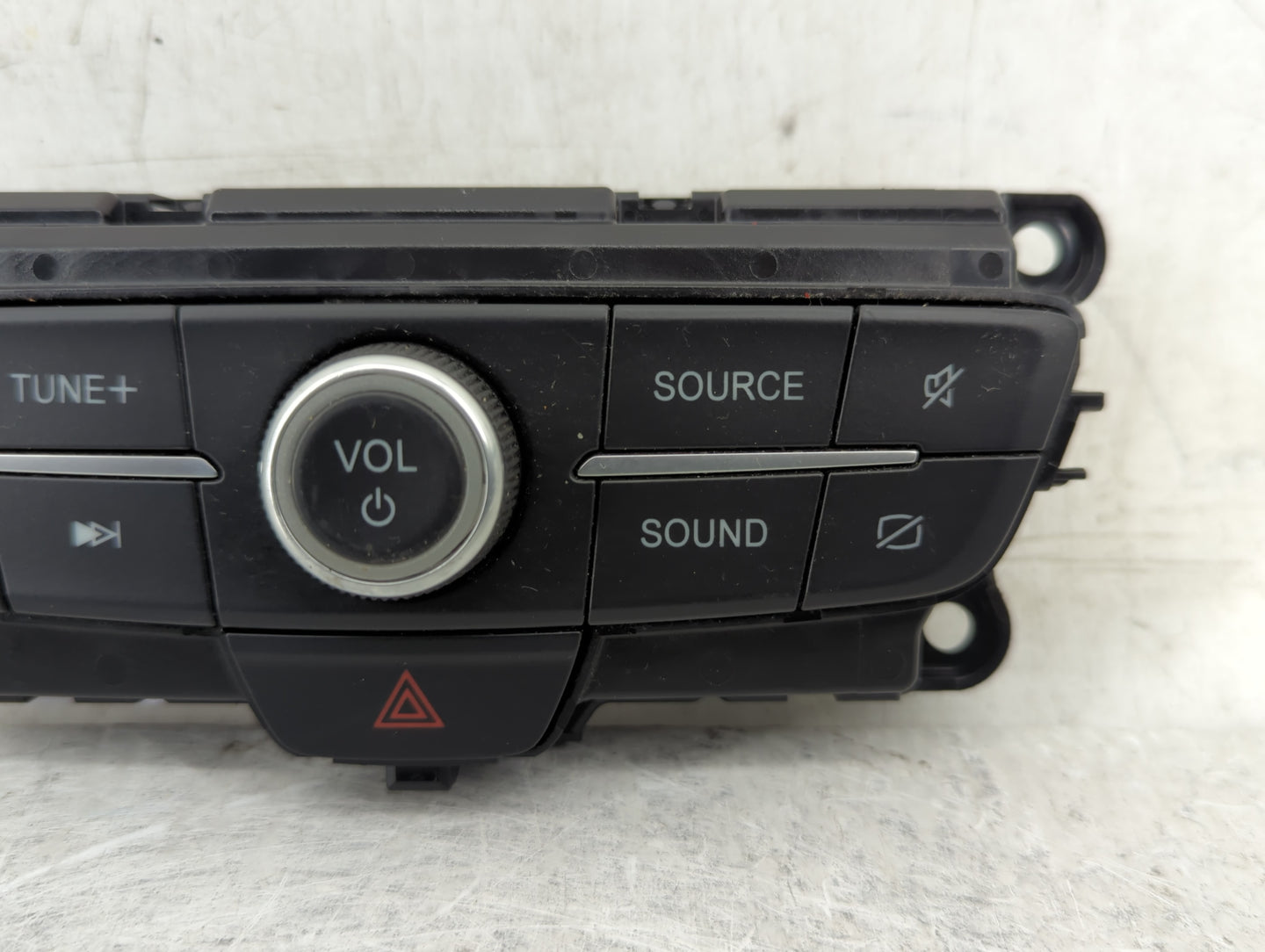 2017-2019 Ford Escape Radio Control Panel - Oemusedautoparts1.com