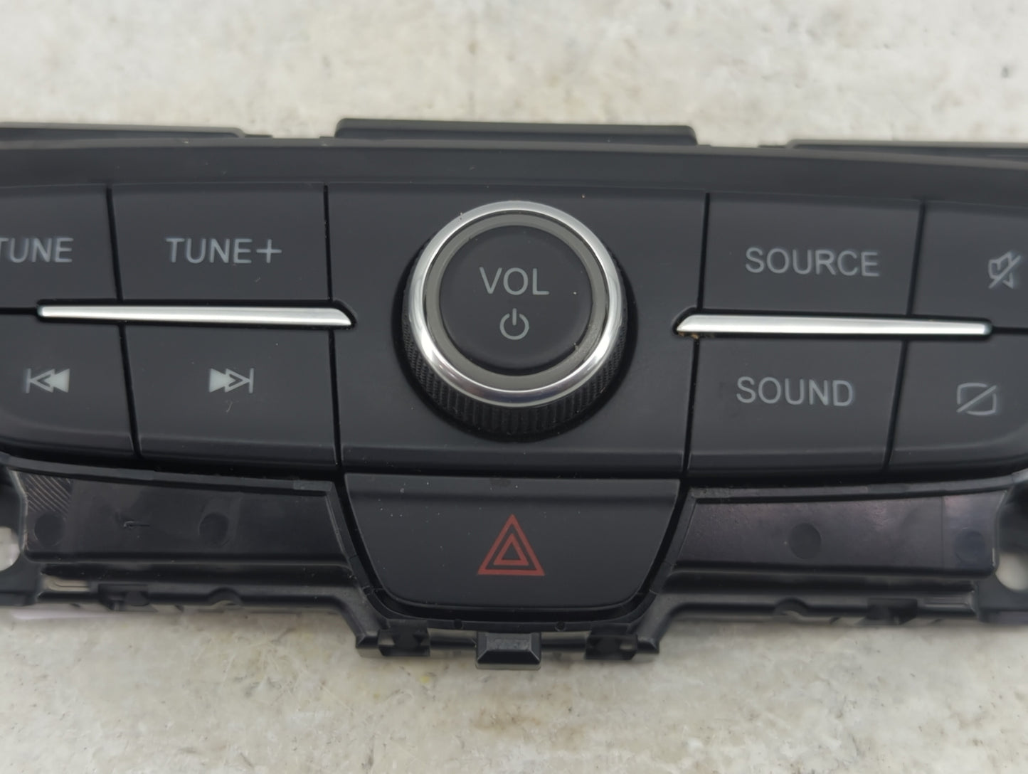 2017-2019 Ford Escape Radio AM FM Cd Player Receiver Replacement P/N:JJ5T18K811HA Fits Fits 2017 2018 2019 OEM Used Auto Par