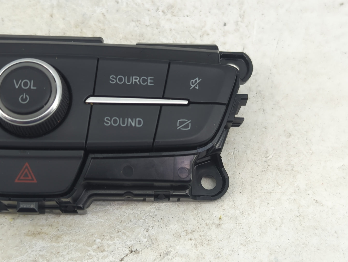 2017-2019 Ford Escape Radio AM FM Cd Player Receiver Replacement P/N:JJ5T18K811HA Fits Fits 2017 2018 2019 OEM Used Auto Par