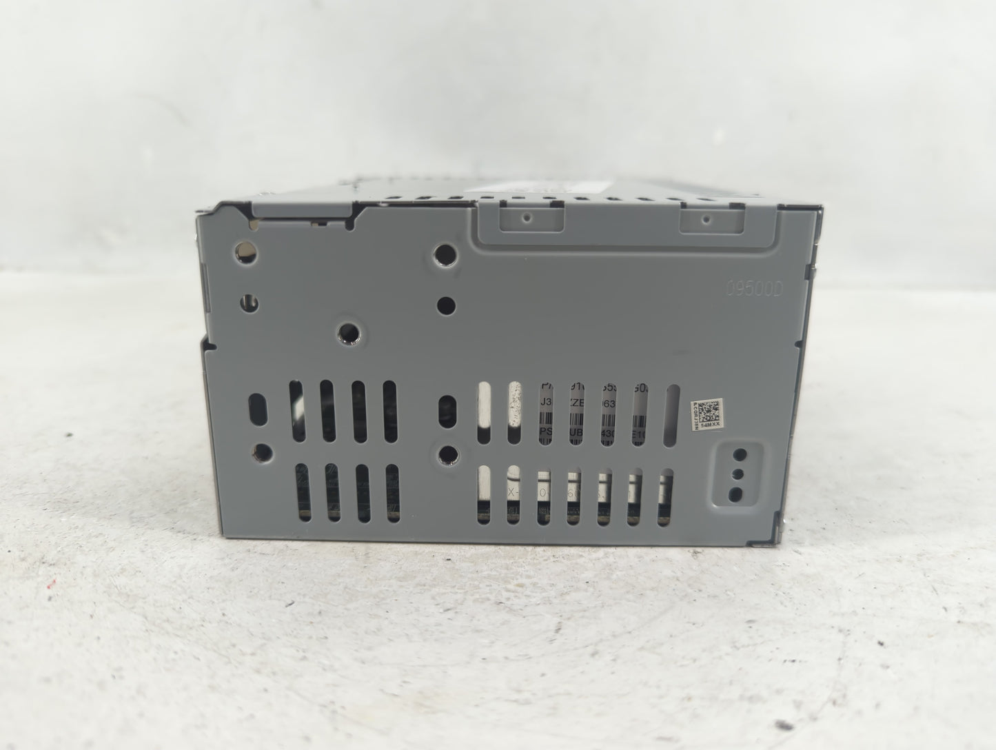 2019 Ford Escape Radio AM FM Cd Player Receiver Replacement P/N:CQ-RJ38N54M Fits OEM Used Auto Parts - Oemusedautoparts1.com