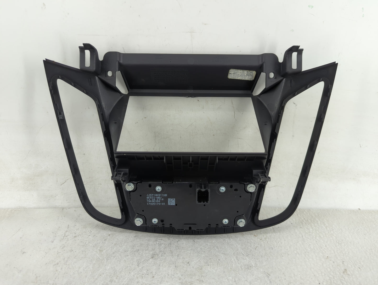 2017-2019 Ford Escape Radio AM FM Cd Player Receiver Replacement P/N:JJ5T18K8ZZHA Fits Fits 2017 2018 2019 OEM Used Auto Par