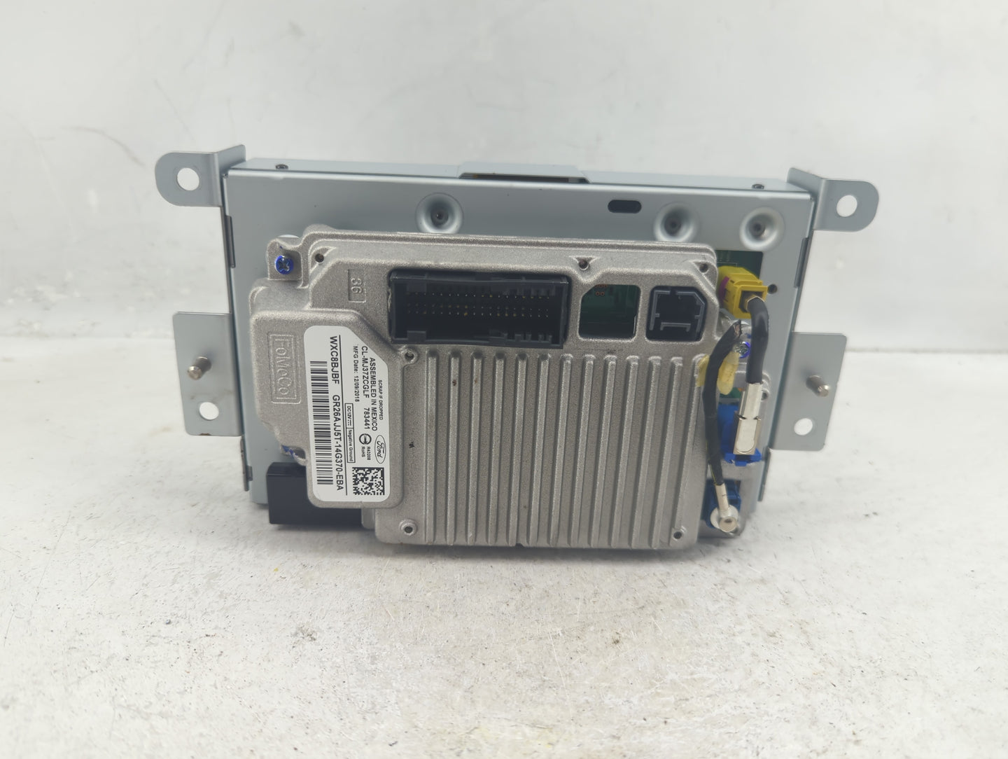 2016-2019 Ford Escape Information Display Screen - Oemusedautoparts1.com