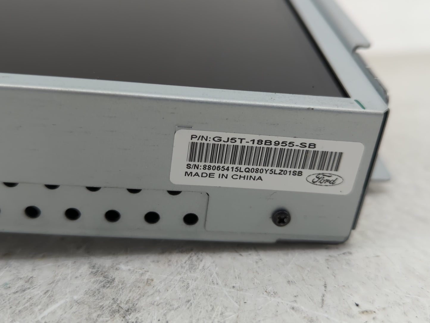 2016-2019 Ford Escape Information Display Screen - Oemusedautoparts1.com