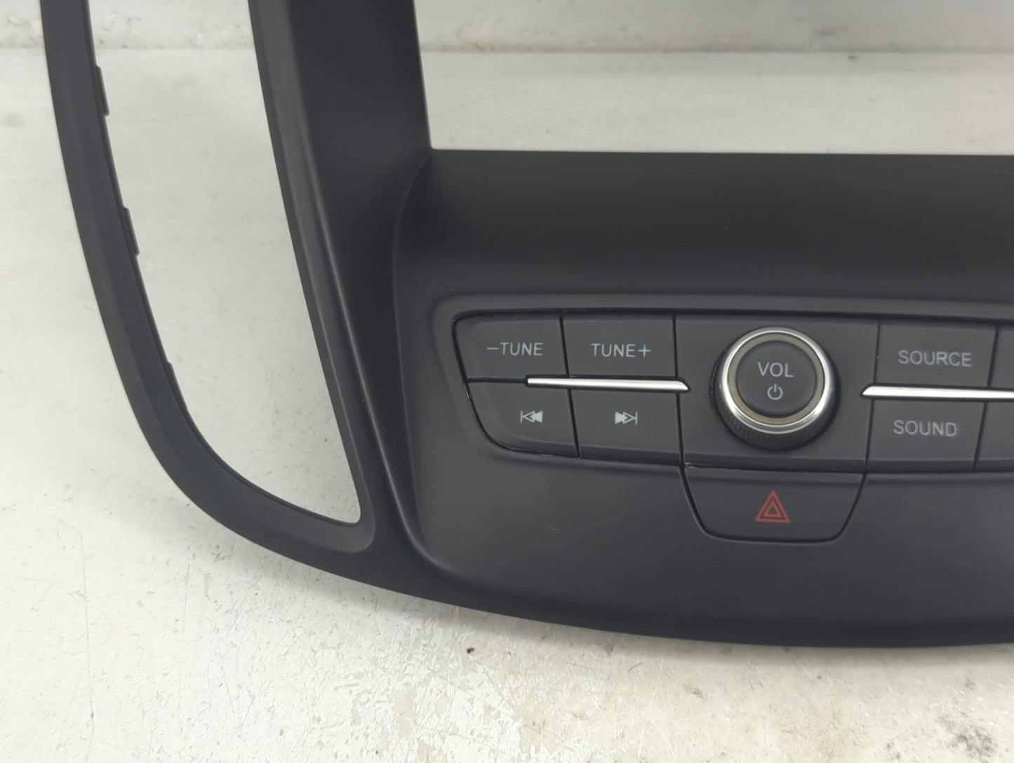 2017-2019 Ford Escape Radio Control Panel - Oemusedautoparts1.com