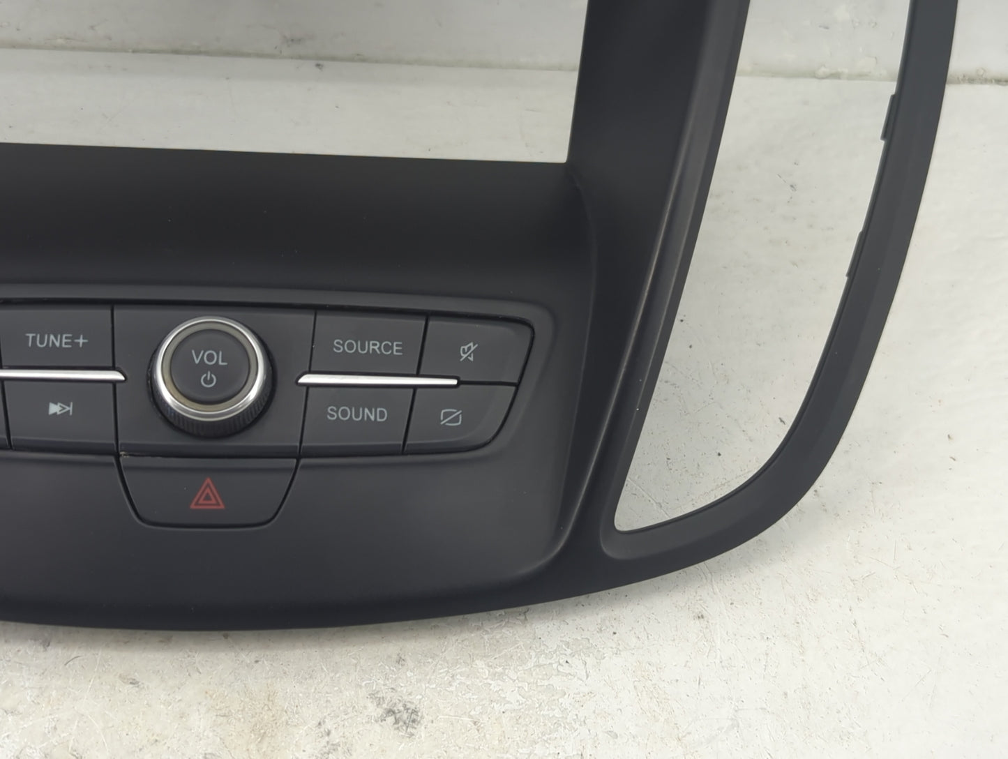 2017-2019 Ford Escape Radio Control Panel - Oemusedautoparts1.com