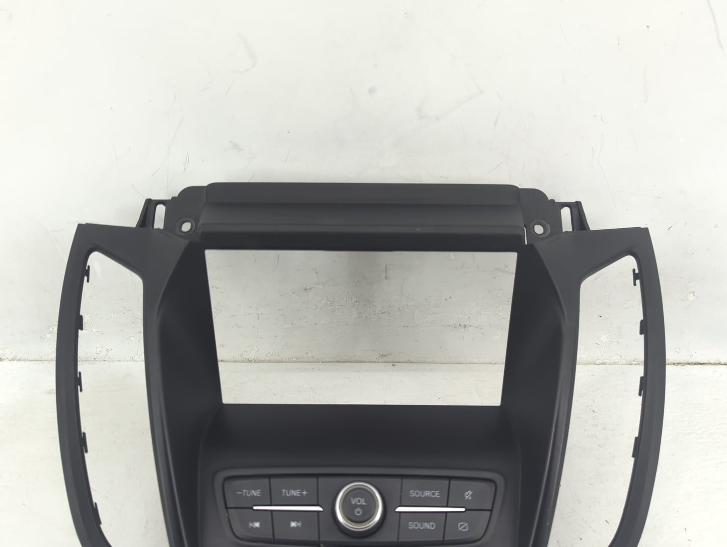 2017-2019 Ford Escape Radio Control Panel - Oemusedautoparts1.com