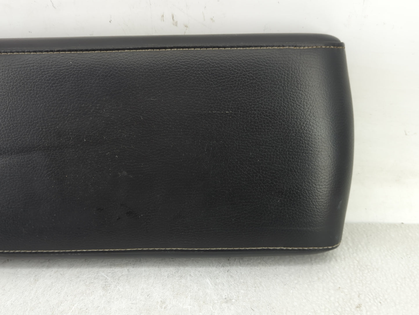 2019 Ford Escape Center Console Armrest Cover Lid Fits OEM Used Auto Parts - Oemusedautoparts1.com