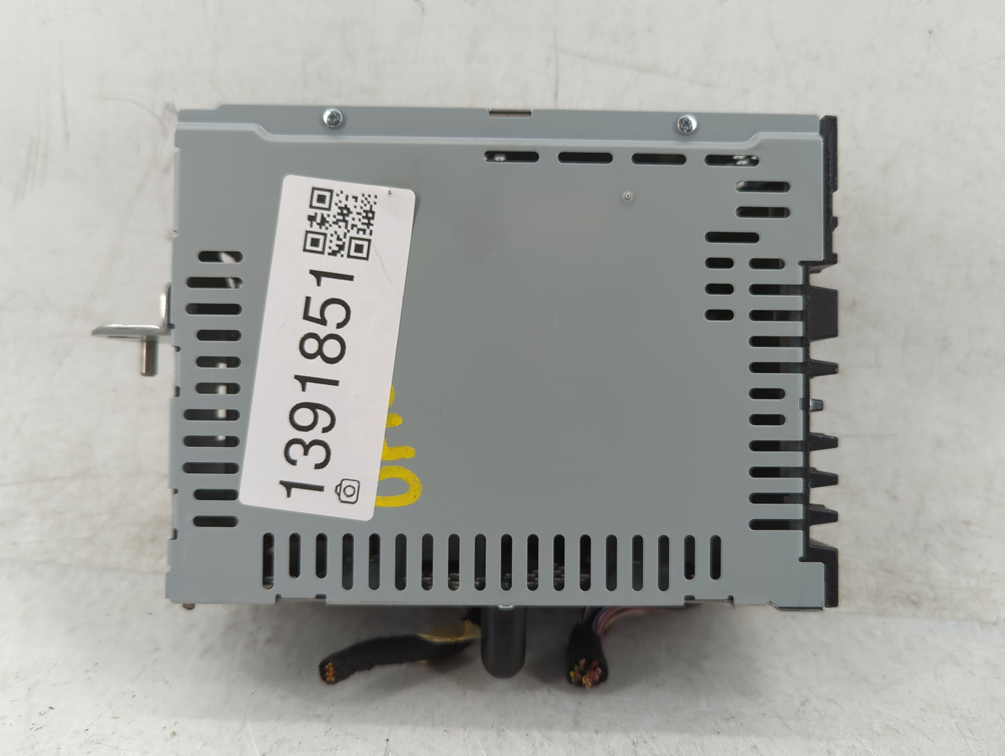 2019 Ford Escape Radio AM FM Cd Player Receiver Replacement P/N:GJ5T-19C107-KA Fits OEM Used Auto Parts - Oemusedautoparts1.