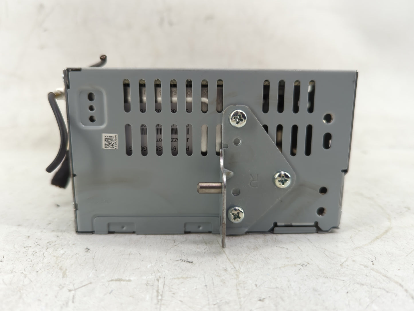 2019 Ford Escape Radio AM FM Cd Player Receiver Replacement P/N:GJ5T-19C107-KA Fits OEM Used Auto Parts - Oemusedautoparts1.