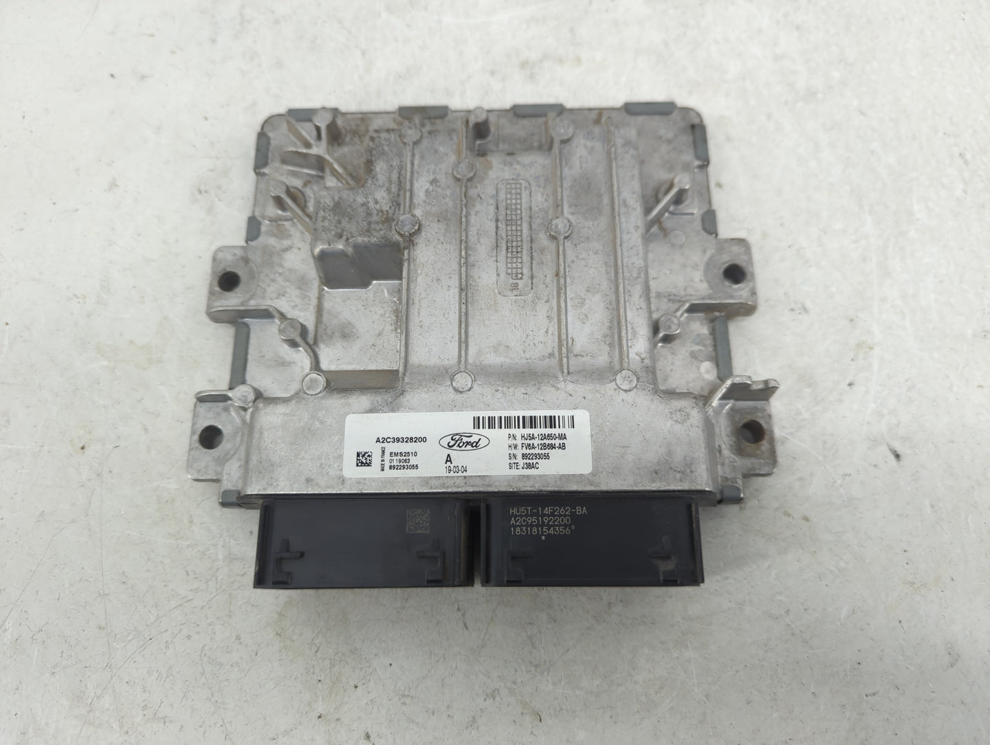 2019 Ford Escape PCM Engine Control Computer ECU ECM PCU OEM P/N:HU5T-14F262-BA Fits Fits 2020 OEM Used Auto Parts - Oemused