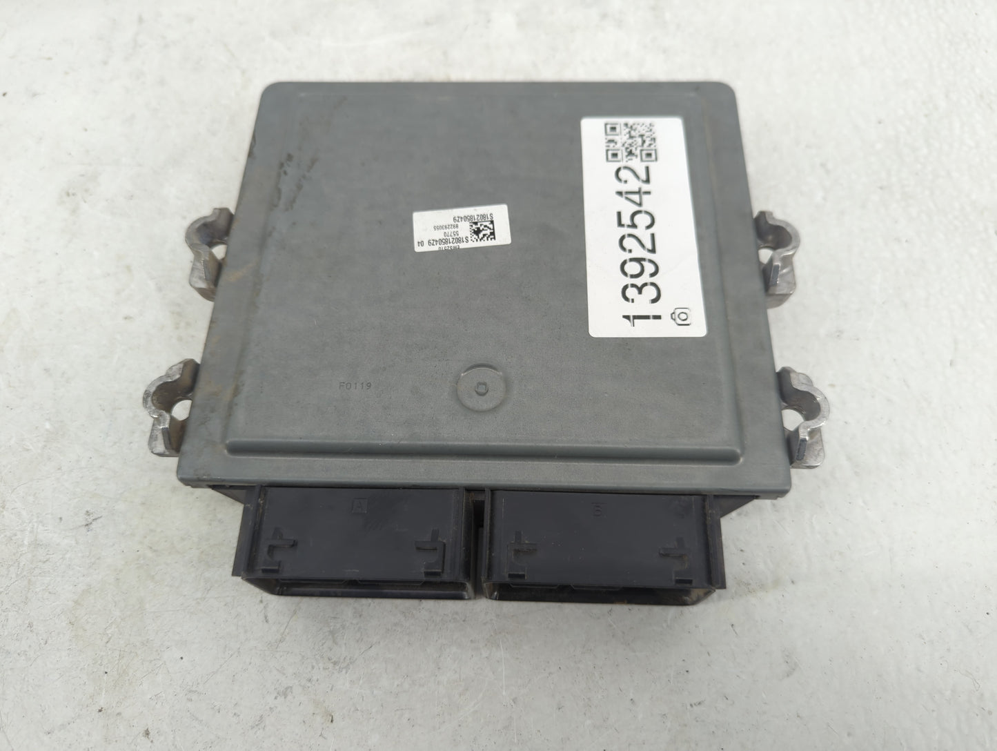 2019 Ford Escape PCM Engine Control Computer ECU ECM PCU OEM P/N:HU5T-14F262-BA Fits Fits 2020 OEM Used Auto Parts - Oemused