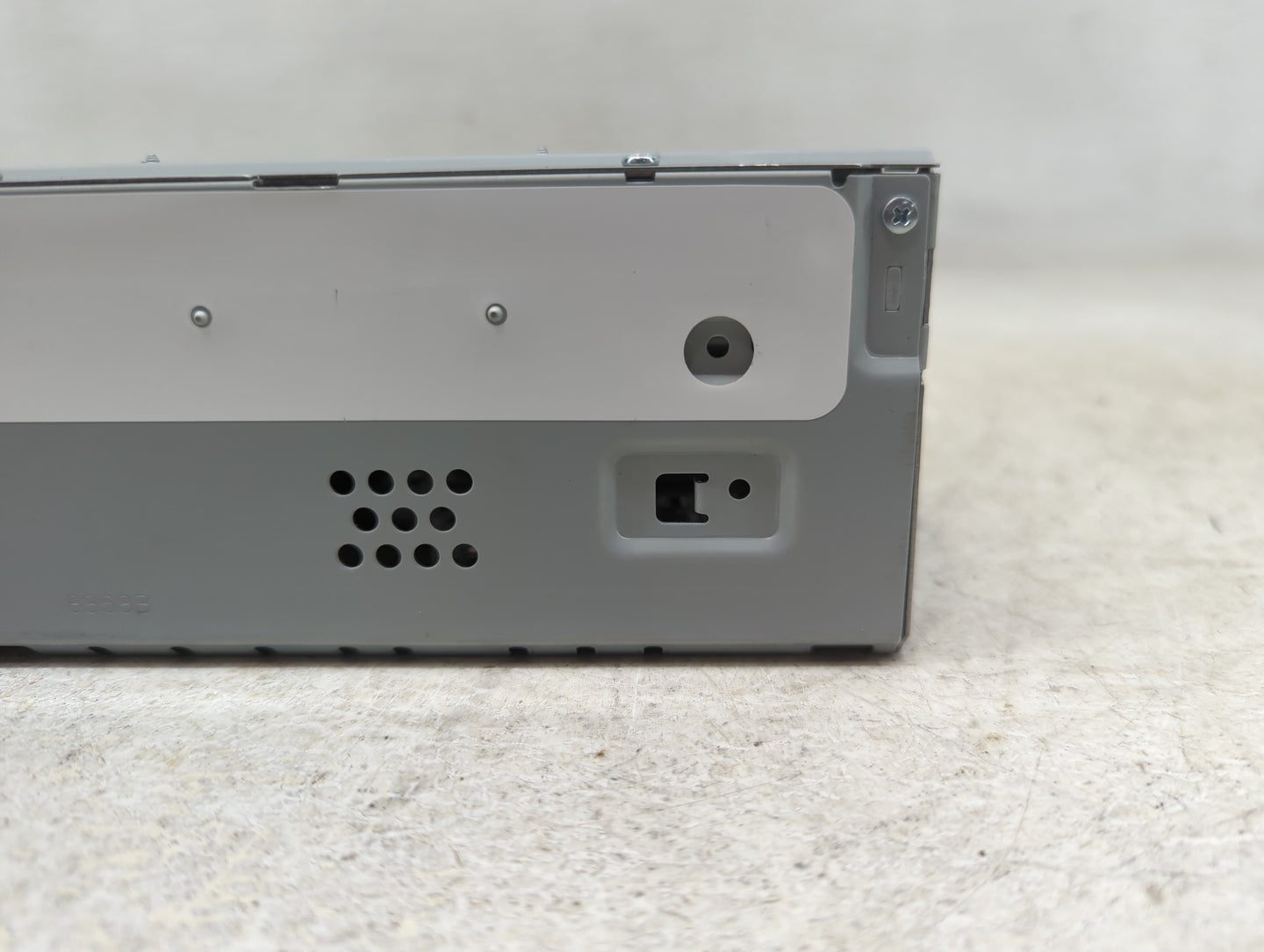 2019 Ford Escape Radio AM FM Cd Player Receiver Replacement P/N:GJ5T-19C107-LA Fits OEM Used Auto Parts - Oemusedautoparts1.