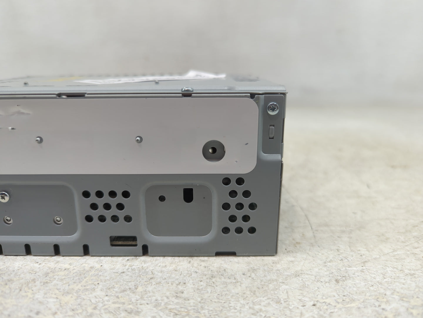 2019 Ford Escape Radio AM FM Cd Player Receiver Replacement P/N:GJ5T-19C107-KA Fits OEM Used Auto Parts - Oemusedautoparts1.