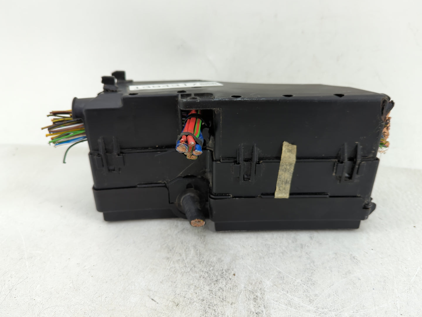 2019 Ford Escape Fusebox Fuse Box Panel Relay Module P/N:AV6T-14A142-AB Fits OEM Used Auto Parts - Oemusedautoparts1.com