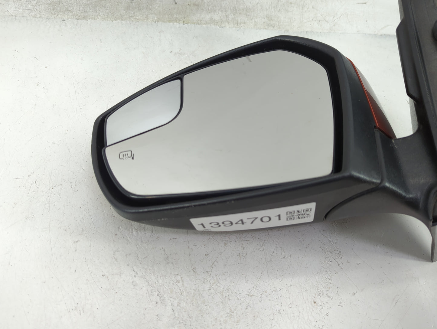 2017-2019 Ford Escape Driver Side View Mirror - Left Door Mirror OEM Used - Oemusedautoparts1.com