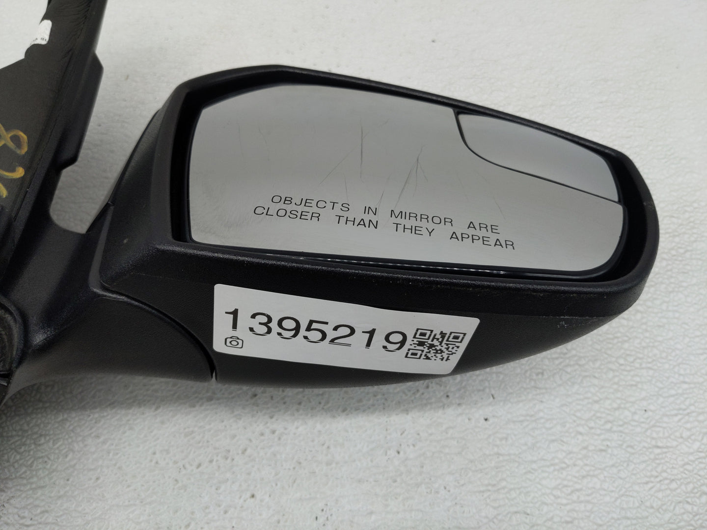2017-2019 Ford Escape Passenger Side View Mirror - Right Door Mirror OEM Used - Oemusedautoparts1.com