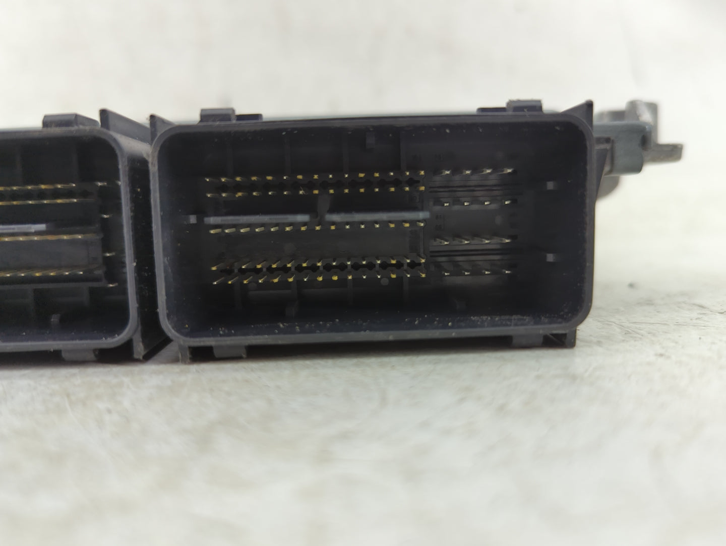 2017-2019 Ford Escape PCM Engine Control Computer ECU ECM PCU OEM P/N:HU5T-14F262-BA HJ5A-12A650-MA Fits Fits 2017 2018 2019
