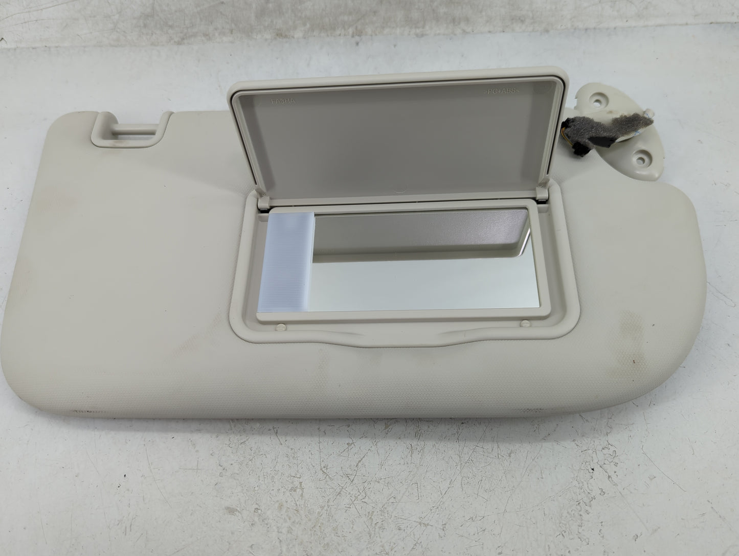 2013-2019 Ford Escape Sun Visor Shade Replacement Passenger Right Mirror Fits Fits 2013 2014 2015 2016 2017 2018 2019 OEM Us